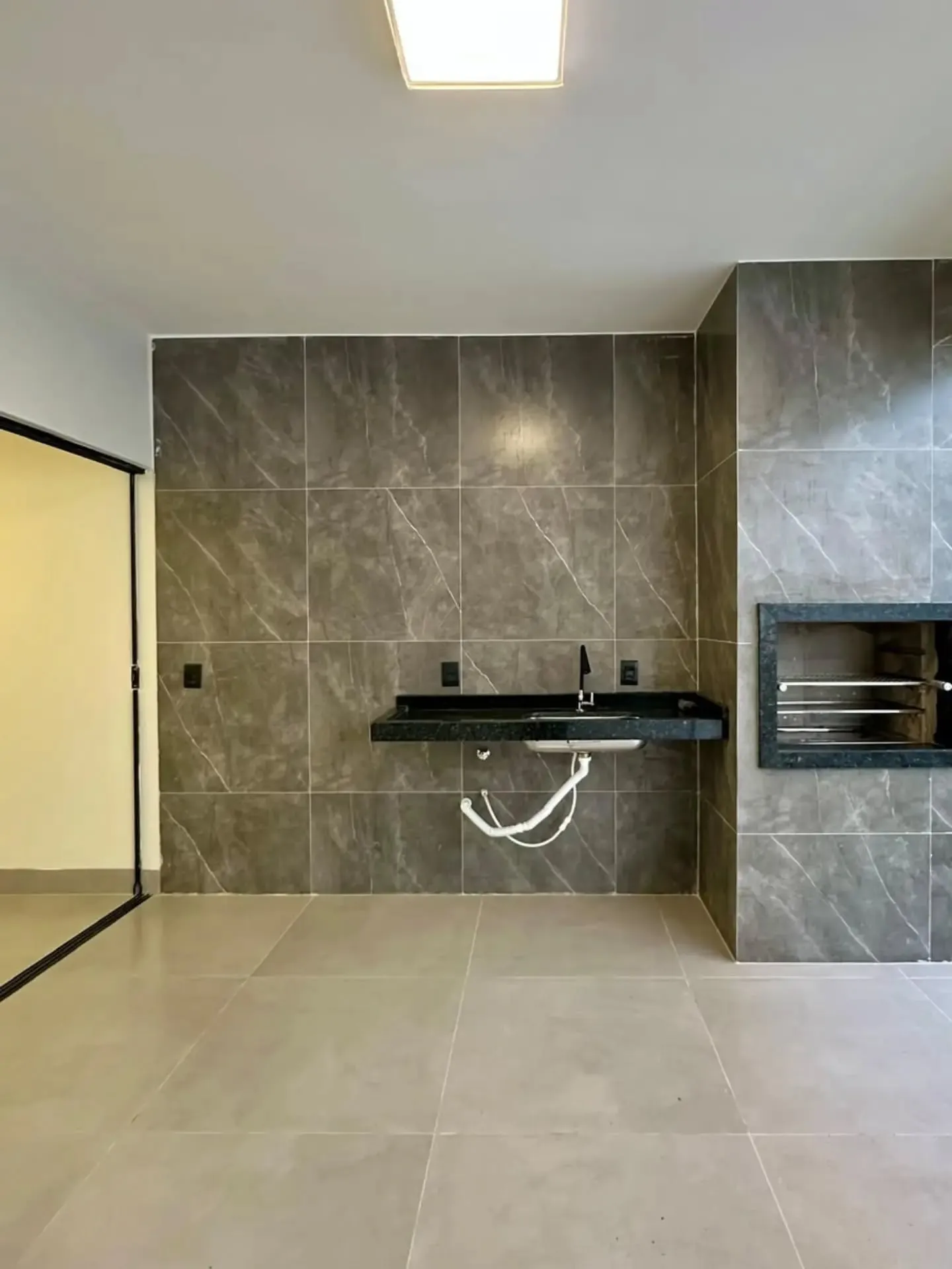 Imagem Casa 3/4 Co, Suite E Area Gouermet No Tropical Ville
