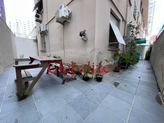 Imagem Apartamento térreo à venda com 70m², 2 quartos, 2 banheiros e 1 vaga por R$ 600.000,00 no Boqueirão em Santos