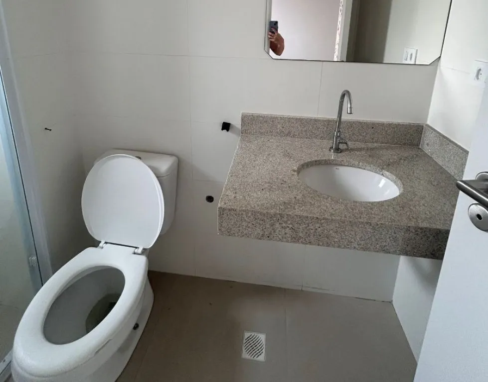 Imagem APARTAMENTO COM 145,00 m² - GUILHERMINA - PRAIA GRANDE SP