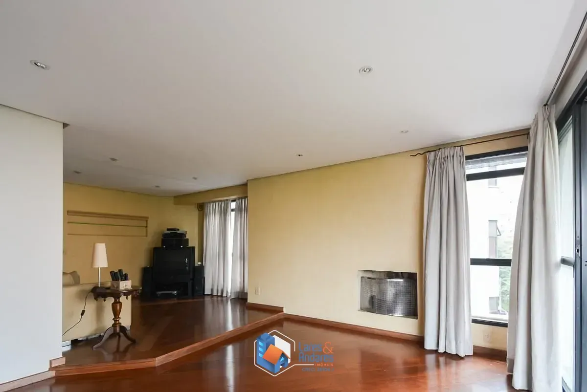 Imagem Apartamento para venda em Vila Suzana com 4 quartos, sendo 3 suítes, 160m²