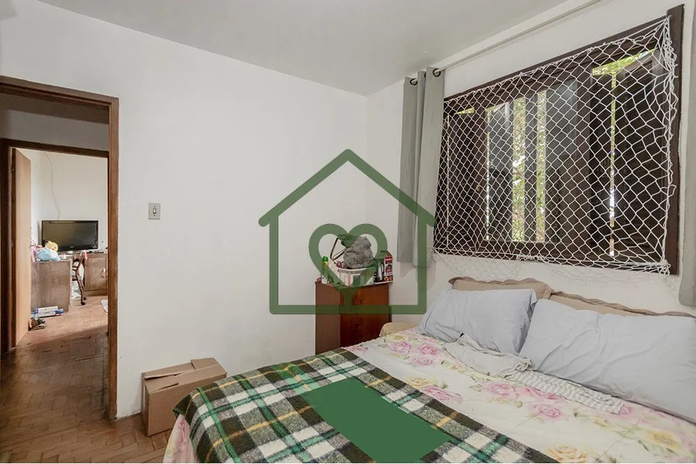 Imagem Descubra a sua próxima casa em Porto Alegre, localizada no encantador bairro de Santa Tereza. Esta ...