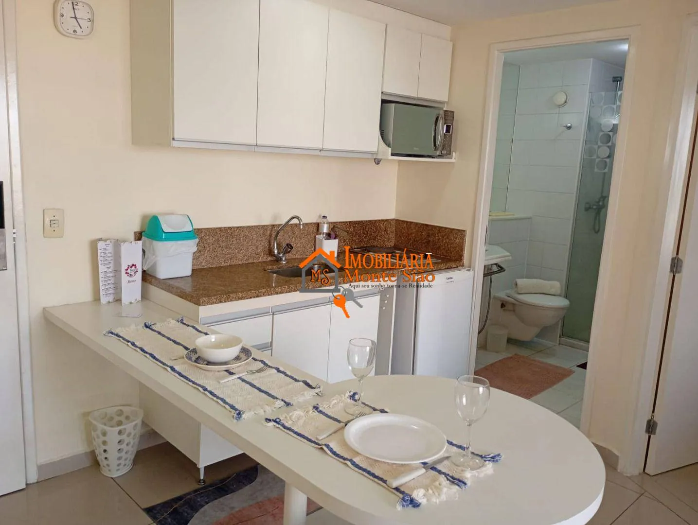 Imagem Flat com 1 dormitório, 35 m² - venda por R$ 352.000,00 ou aluguel por R$ 6.682,00/mês - Centro - Guarulhos/SP