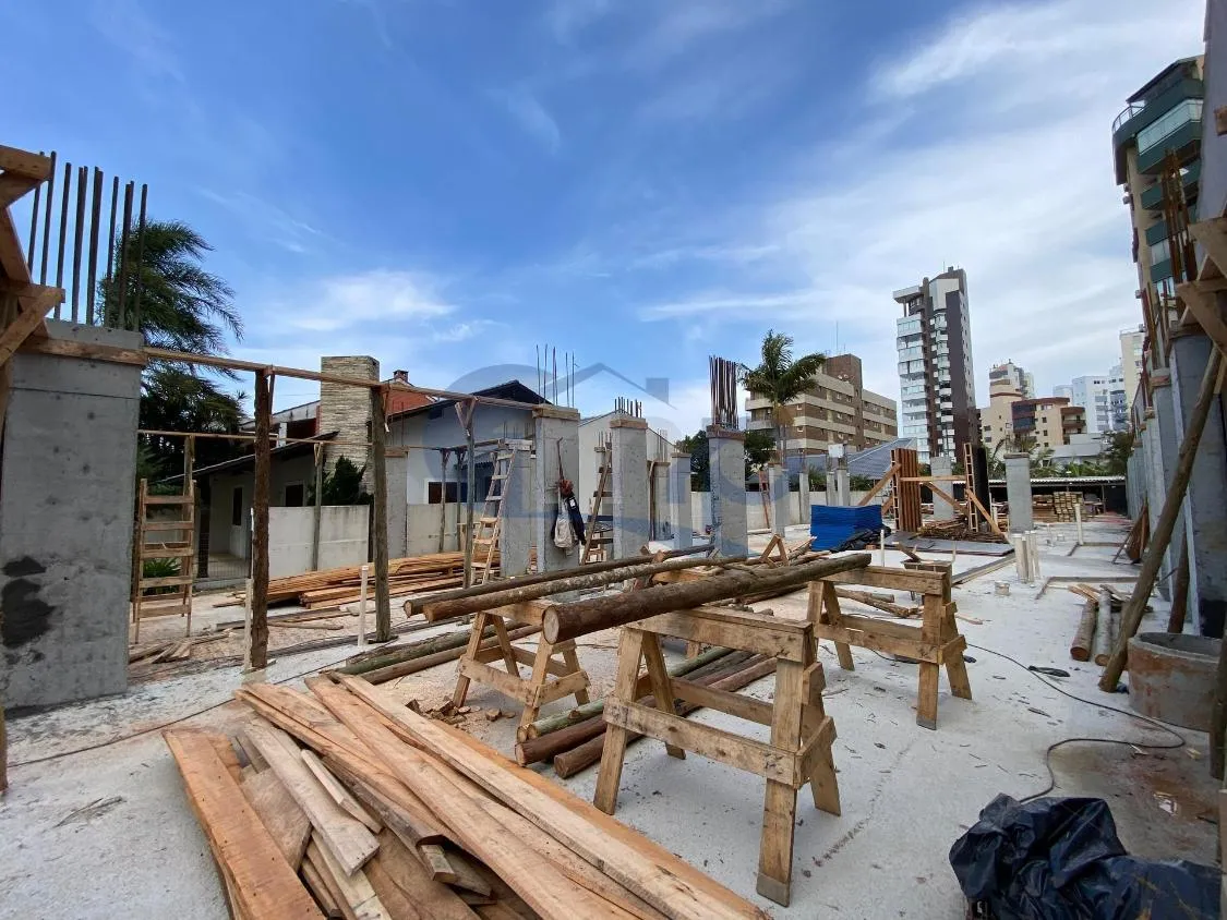 Imagem Apartamento á venda com 3 suítes na Praia Grande em Torres/RS