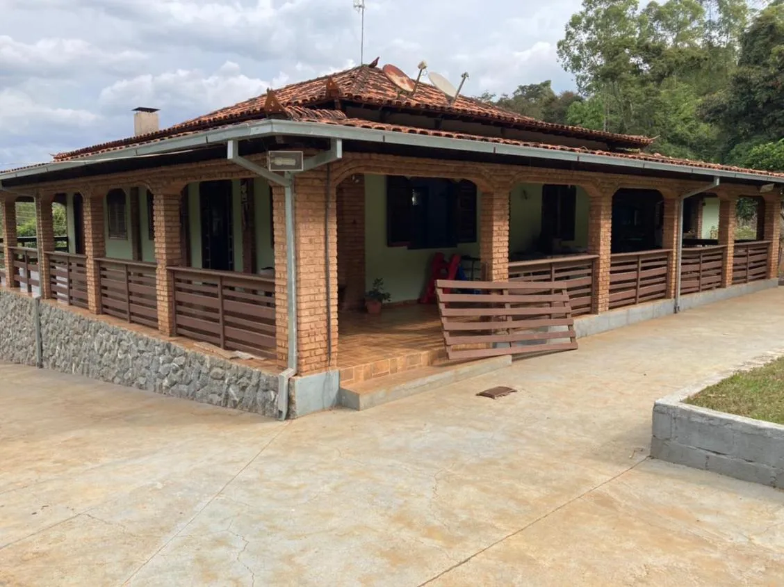 Imagem Ótimo sítio a venda localizado na cidade de Itatiaiuçu/MG, com 23.000 m²