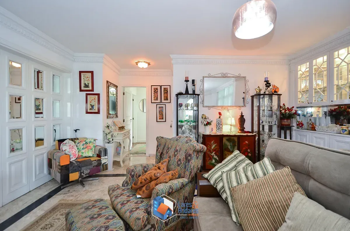 Imagem Apartamento para venda em Pacaembu com 4 quartos, sendo 3 suítes, 230m²