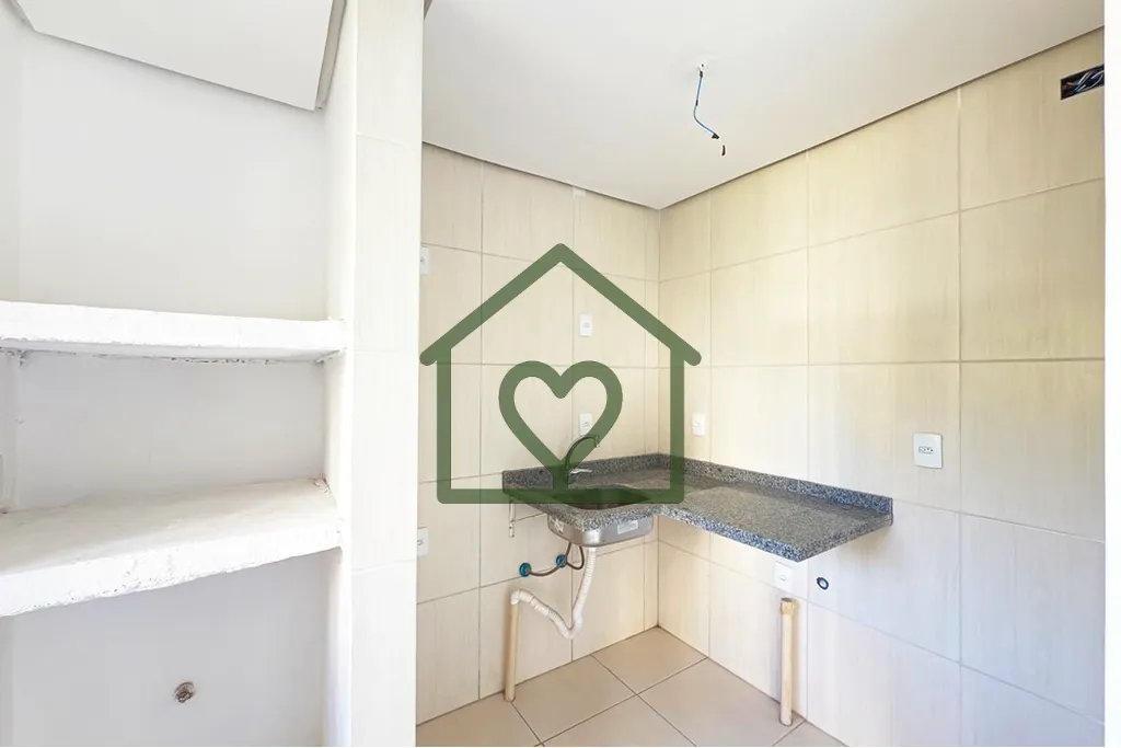 Imagem Apartamento com 3 dormitórios, sendo 1 suíte, vaga dupla coberta lado a lado, condomínio com pisc...