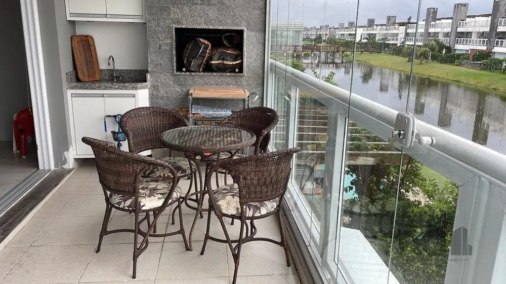 Imagem Casa no Condomínio Rossi 4 Dormitórios