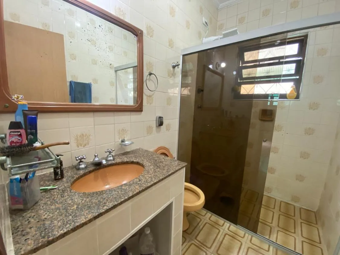 Imagem CASA ISOLADA 3 DORM E EDICULA LADO PRAIA FINANCIAMENTO BANCARIO ITANHAEM