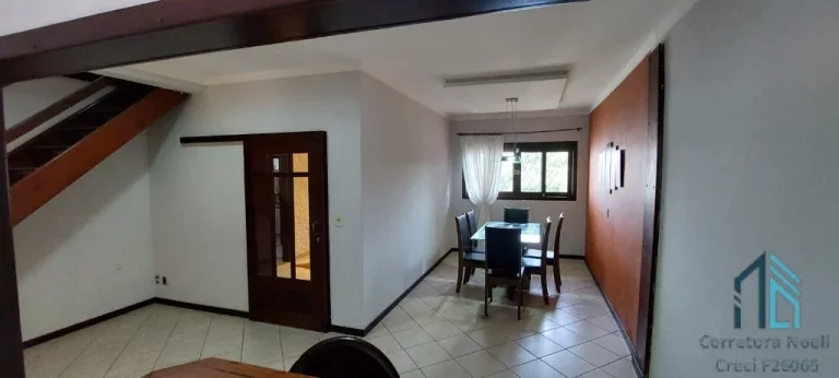 Imagem (Financiamento e estuda permuta) Sobrado a venda 04 quartos c/suíte, 04 vagas em Joinville SC