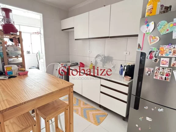 Imagem Apartamento à venda com 69m², 2 quartos, vaga demarcada por R$369.000,00 no Marapé em Santos