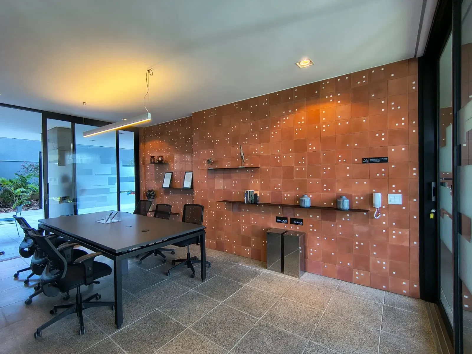 Imagem Apartamento com 2 Quartos à Venda, 230 m² em Centro - Botucatu