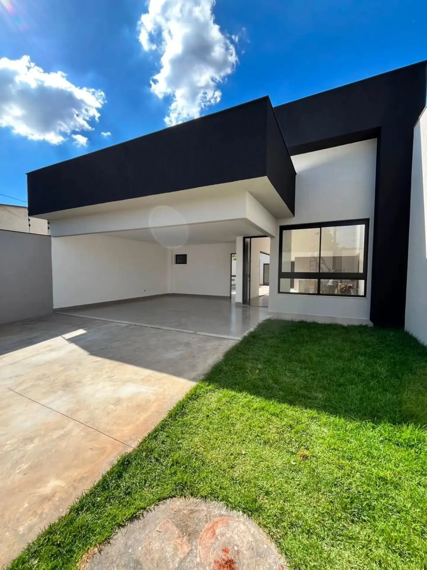 Imagem Casa Sozinha No Lote No Jardim Olimpico Com Lazer Completo