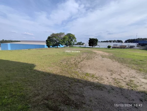 Imagem Galpão com pátio aberto cabine de 750kwas Comercial de Alto Padrão para Locação em Itatiba-SP - Distrito Industrial Alfredo Relo 3.857,85m².