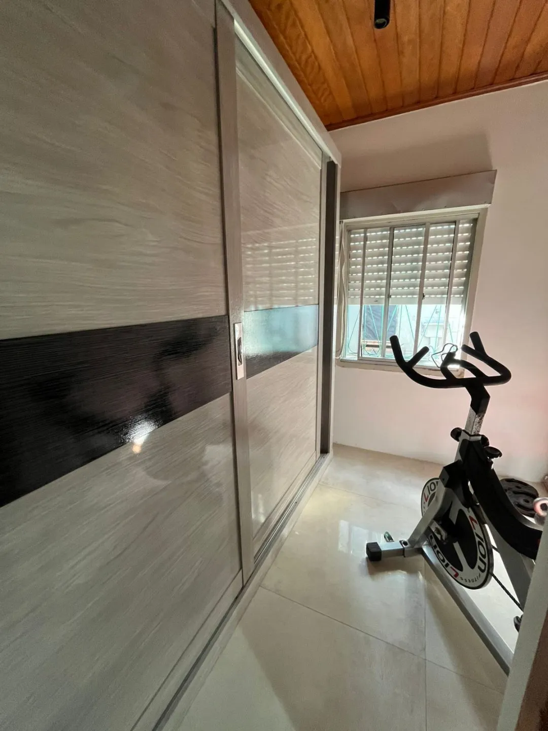 Imagem Venda de casa mobiliada com churrasqueira e lareira - no bairro Jardim Betania Cachoeirinha
