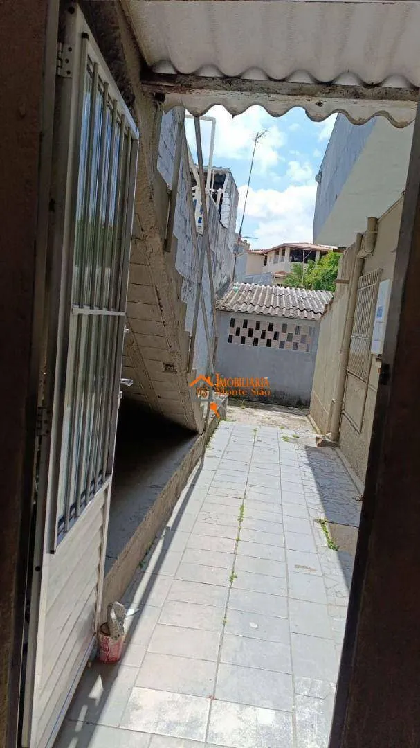 Imagem Sobrado com 6 dormitórios à venda, 280 m² por R$ 795.000,00 - Vila Flórida - Guarulhos/SP