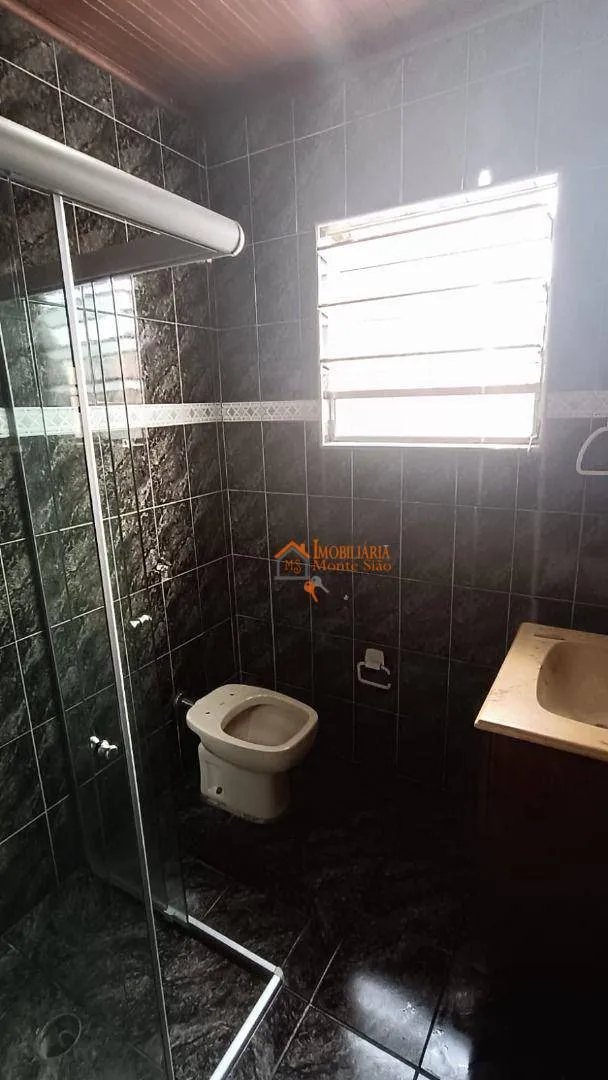 Imagem Sobrado com 2 dormitórios à venda, 200 m² por R$ 450.000,00 - Jardim Rosa de Franca - Guarulhos/SP