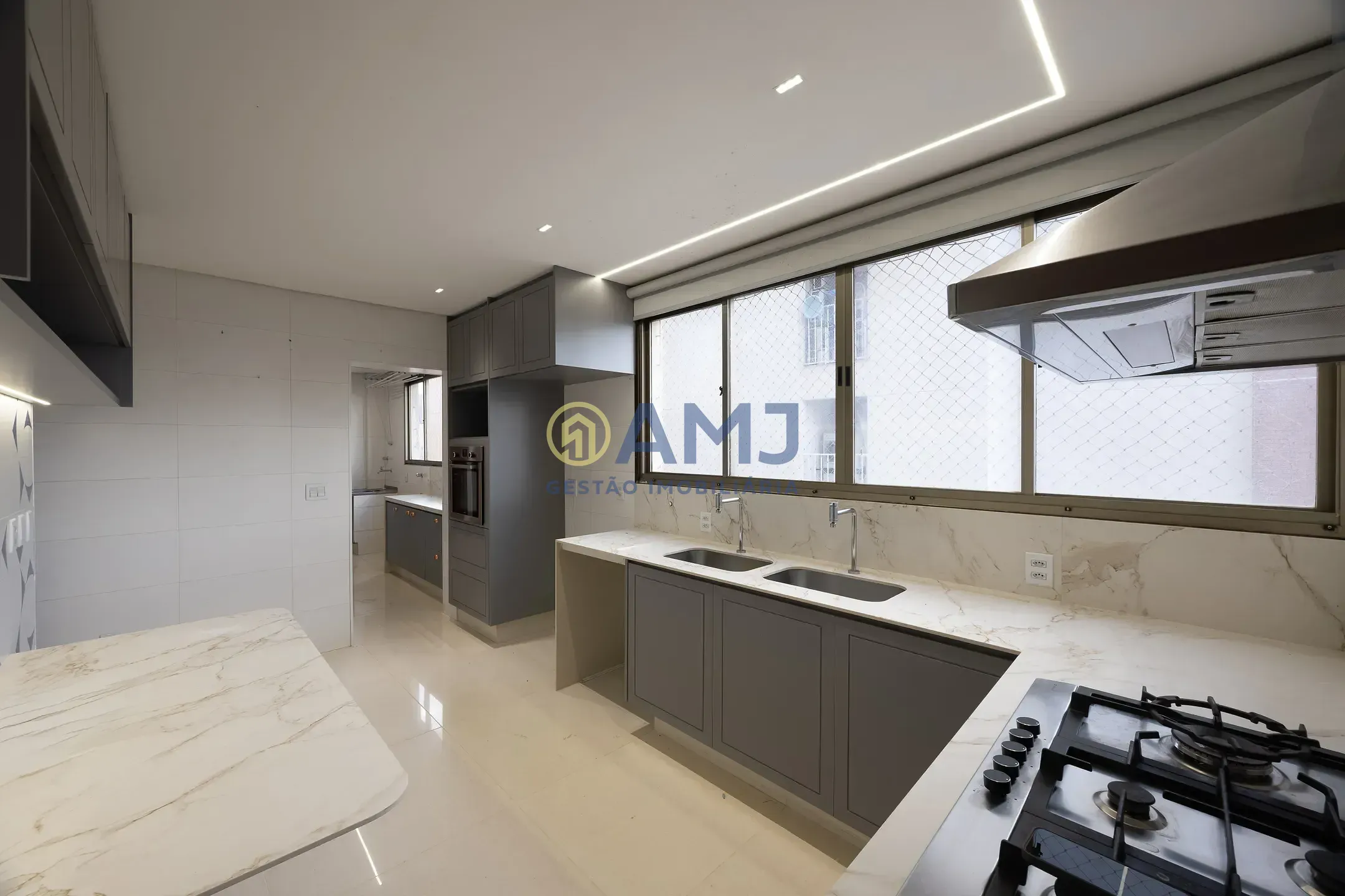 Imagem Apartamento reformado à venda no Setor Bueno - Renoir