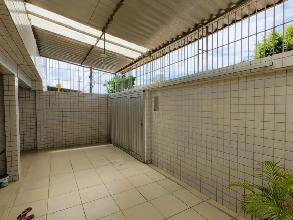 Imagem Casa para Venda em Recife, San Martin, 3 dormitórios, 2 banheiros, 2 vagas