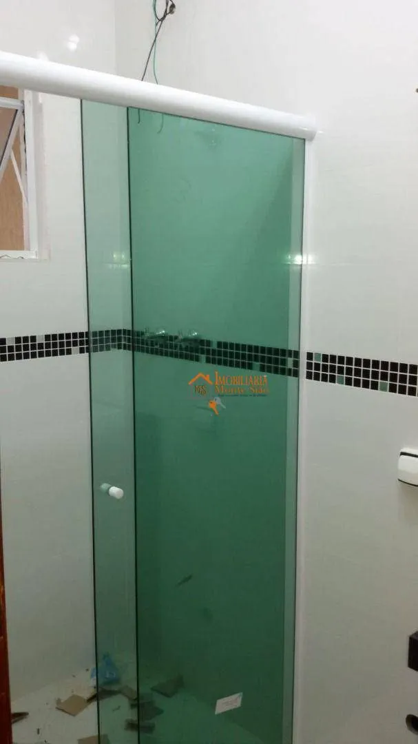 Imagem Sobrado com 3 dormitórios à venda, 214 m² por R$ 900.000,00 - Parque Flamengo - Guarulhos/SP