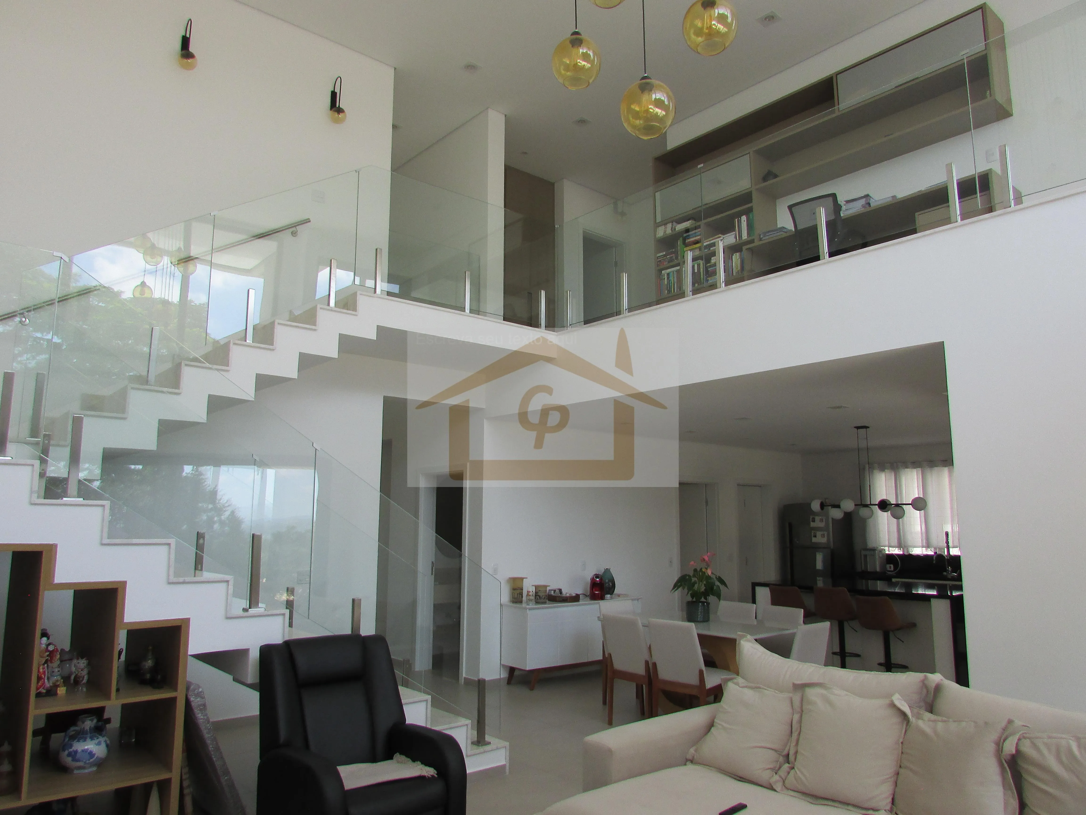 Foto do imóvel Casa Moderna e Clean - 4 dormitórios, 2 suítes, ampla e arejada * Granja Viana