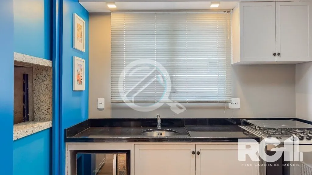 Imagem Apartamento lindamente decorado de 2 suÃ­tes, Lavabo, Churrasqueira e 2 vagas de garagens cobertas Ã...