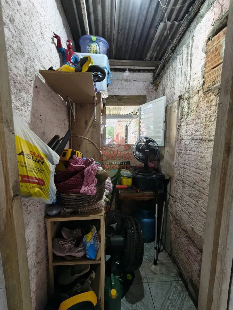 Imagem Casa 2 dormitórios com terreno de 300m² no Mariluz
