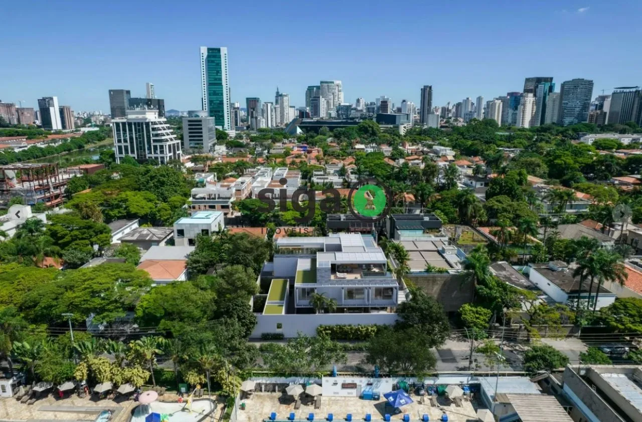 Foto do imóvel Casa em condomínio para venda no Jardim América03 suítes, São Paulo - SP