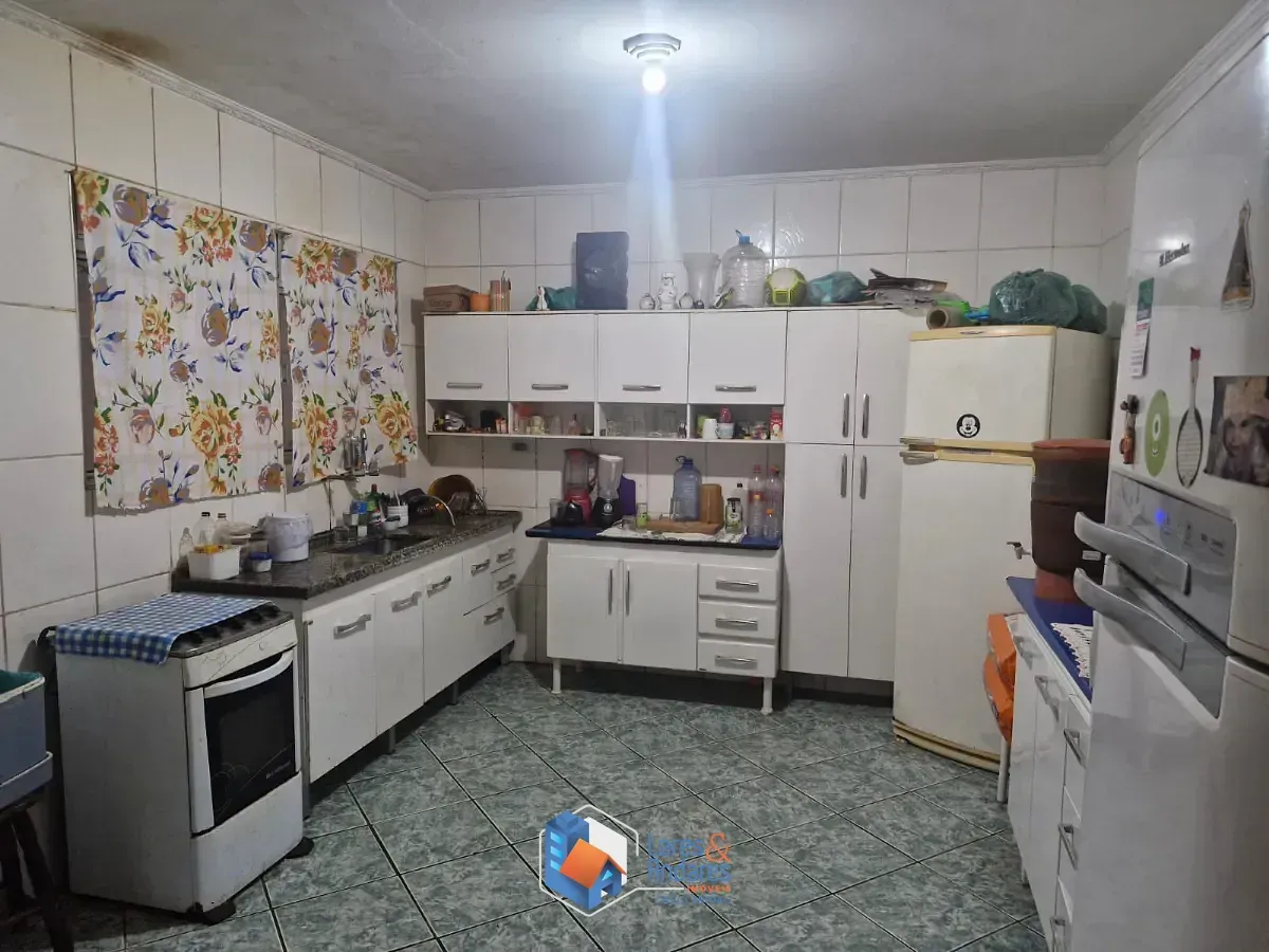 Imagem Casa para venda em Vila Carbone com 4 quartos, sendo 2 suítes, 138m²