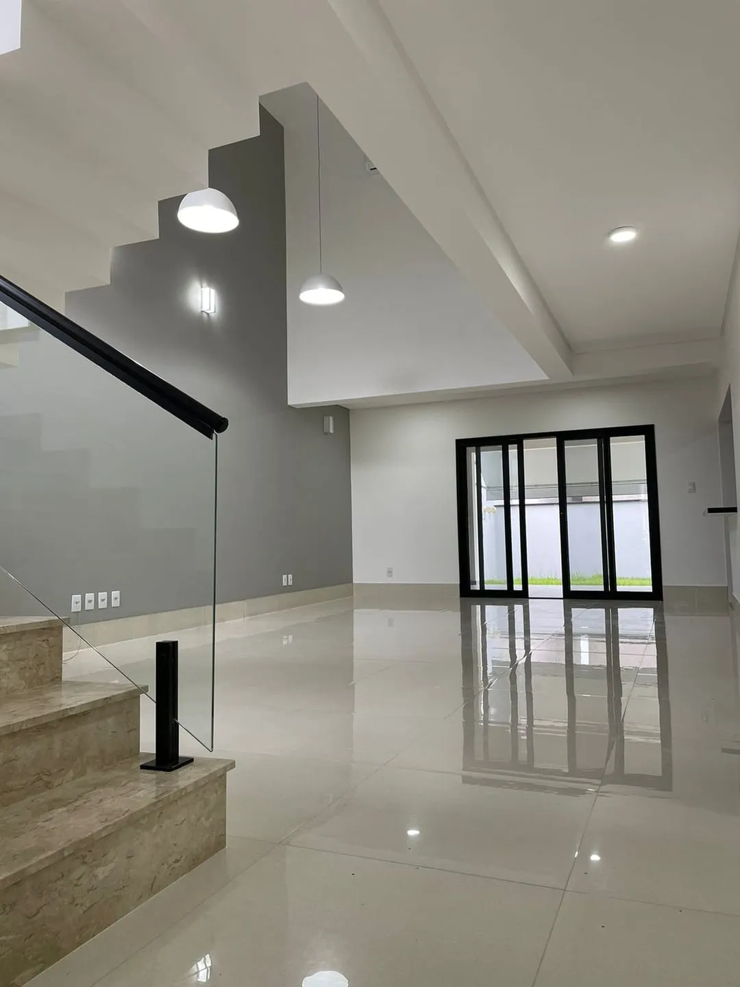 Imagem Casa à venda 3 Quartos, 1 Suite, 4 Vagas, 250M², Caminho Novo, Tremembé - SP | Campos do Conde 1
