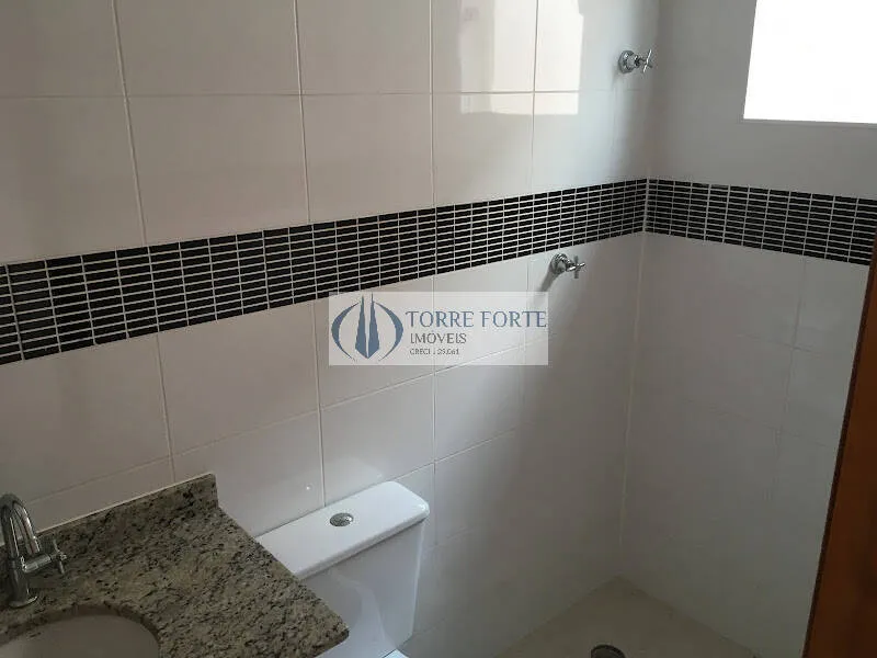 Imagem Sobrado 2 dormitórios 2 suíte e 1 vaga de condomínio na Vila Santa Clara
