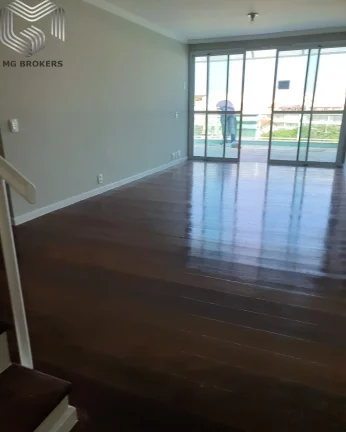 Imagem Cobertura de luxo à venda no Recreio dos Bandeirantes com 4 quartos, 2 suítes e área de 200m² no Rio de Janeiro-RJ!