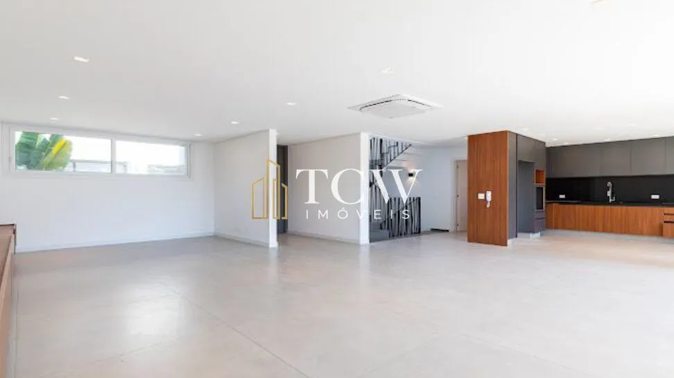 Foto do imóvel Casa em Condomínio à Venda no Brooklin | 4 Suítes | 401 m² | Piscina Privativa | 4 Vagas