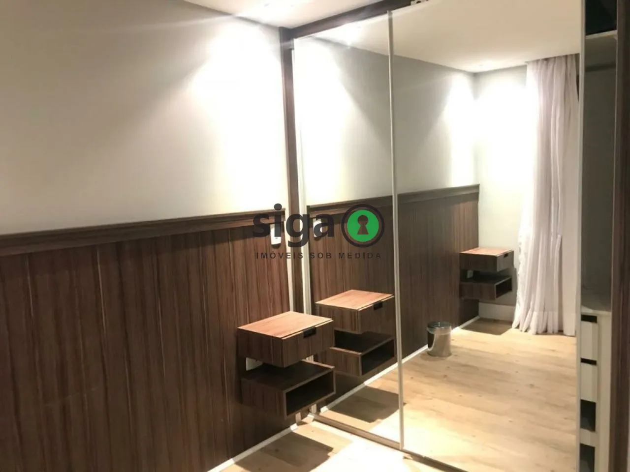 Imagem Duplex equipado e decorado com 100m2, 2 Suites , lavabo, cozinha planejada e 2 vagas