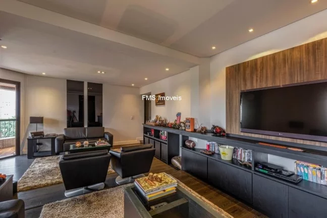 Imagem Imperdível oportunidade de adquirir um luxuoso apartamento de 3 suítes no Campo Belo, São Paulo-SP!