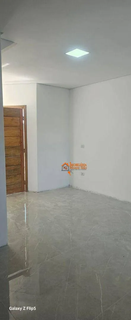 Imagem Sobrado com 3 dormitórios à venda, 112 m² por R$ 845.000,00 - Terra Preta - Mairiporã/SP