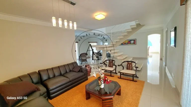Imagem Casa à venda em Campinas, Parque Taquaral, com 4 suítes, área gourmet, piscina, 1260m2!