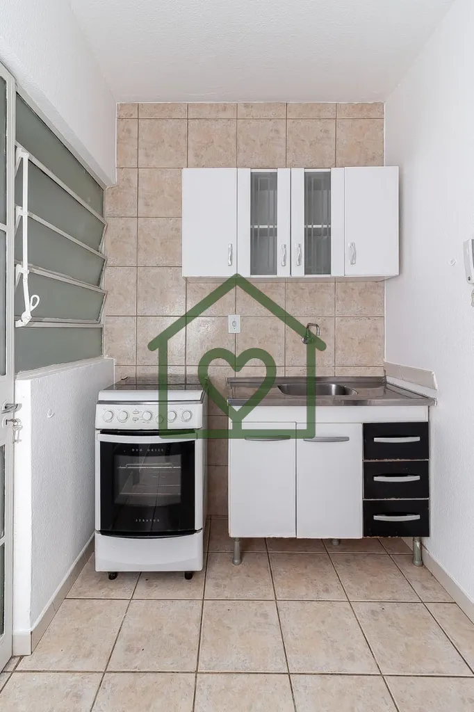Imagem Lindo apartamento de 1 dormitório, semi mobiliado, na Rua Sapê, 308 - Passo D'Areia. 
 
Com 42 m²...
