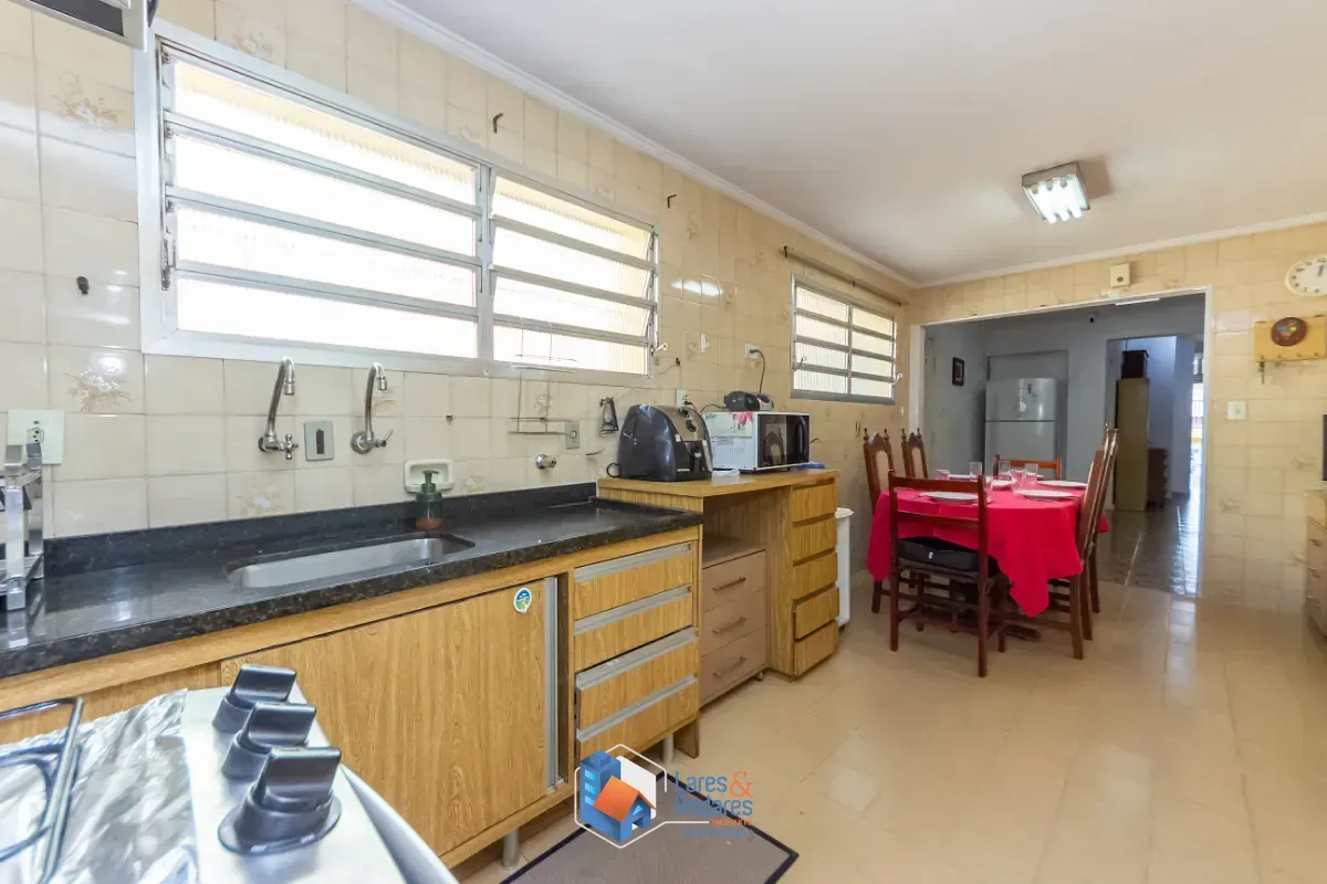 Imagem Sobrado para venda e locação em Vila Parque Jabaquara com 6 quartos, sendo 1 suíte, 293m²