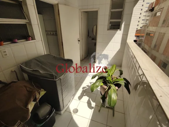 Imagem EXCELENTE APARTAMENTO DE 2 DORMITÓRIOS COM SUÍTE E DEPENDÊNCIA DE EMPRE E 2 VAGAS ESCRITURADAS NO BOQUEIRÃO EM SANTOS (SP) POR R$.735.000,00