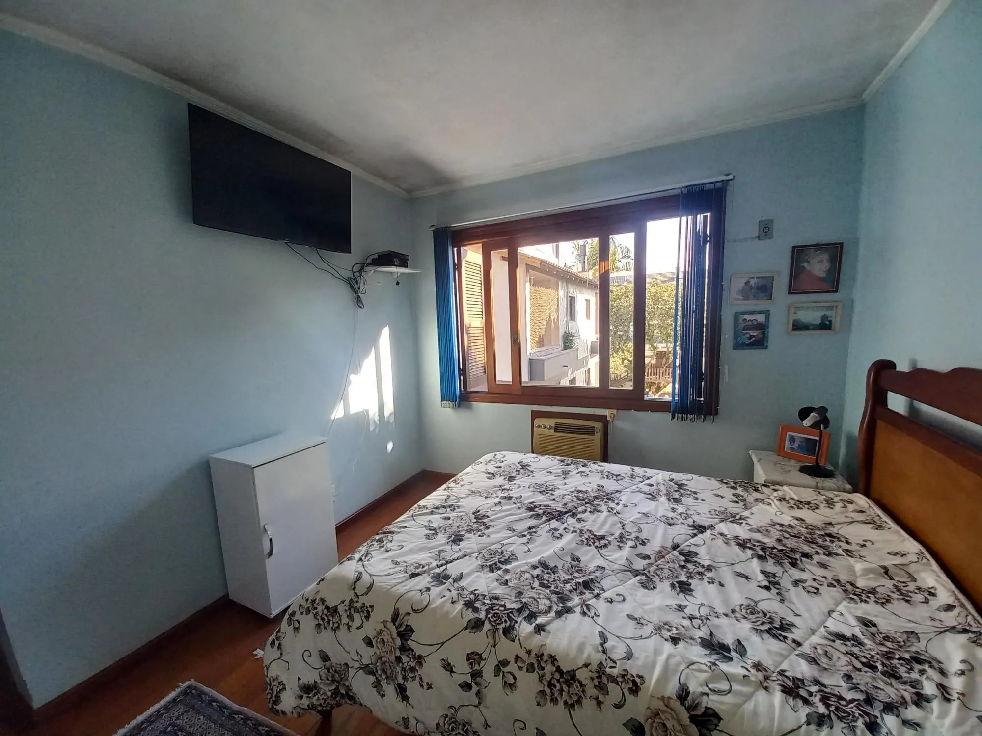 Imagem Sobrado 3 Dorm. semi mobiliado