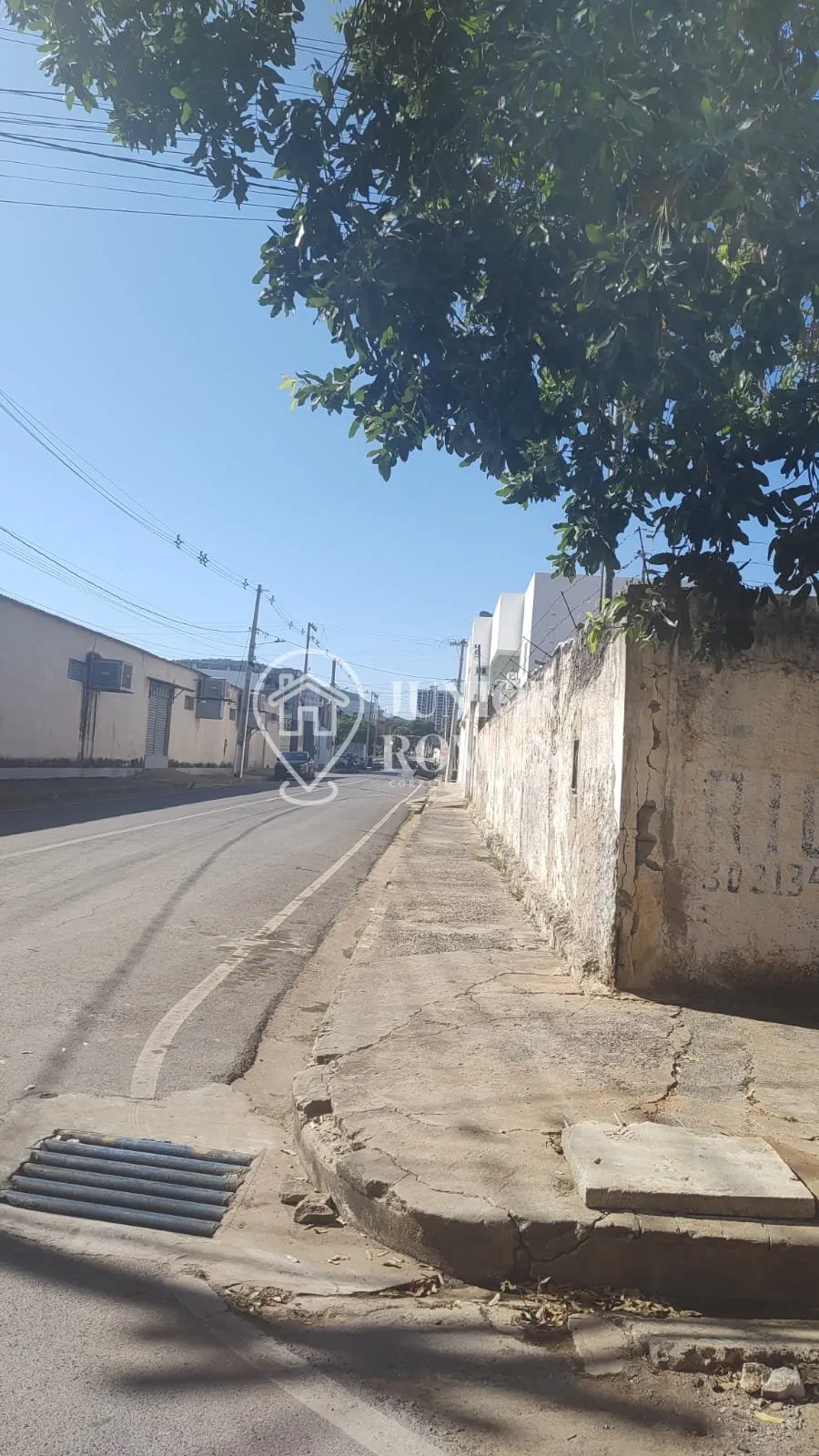 Imagem lote de esquina para venda de frente com SAMU medida 12x30 Valor 450.000,00