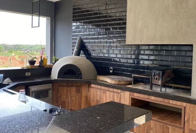 Imagem Casa Térrea de 3 Dormitórios e Piscina - 430m² por R$ 8.500 no Vale do Lago