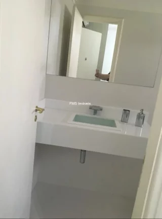 Imagem Apartamento em Moema 3 suítes, 3 banheiros, 3 vagas de garagem.
