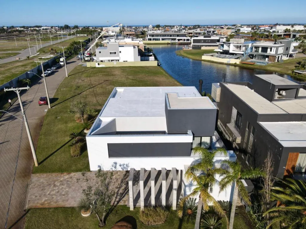 Imagem Casa em Condominio 5 Dormitórios - Bairro xangri-la