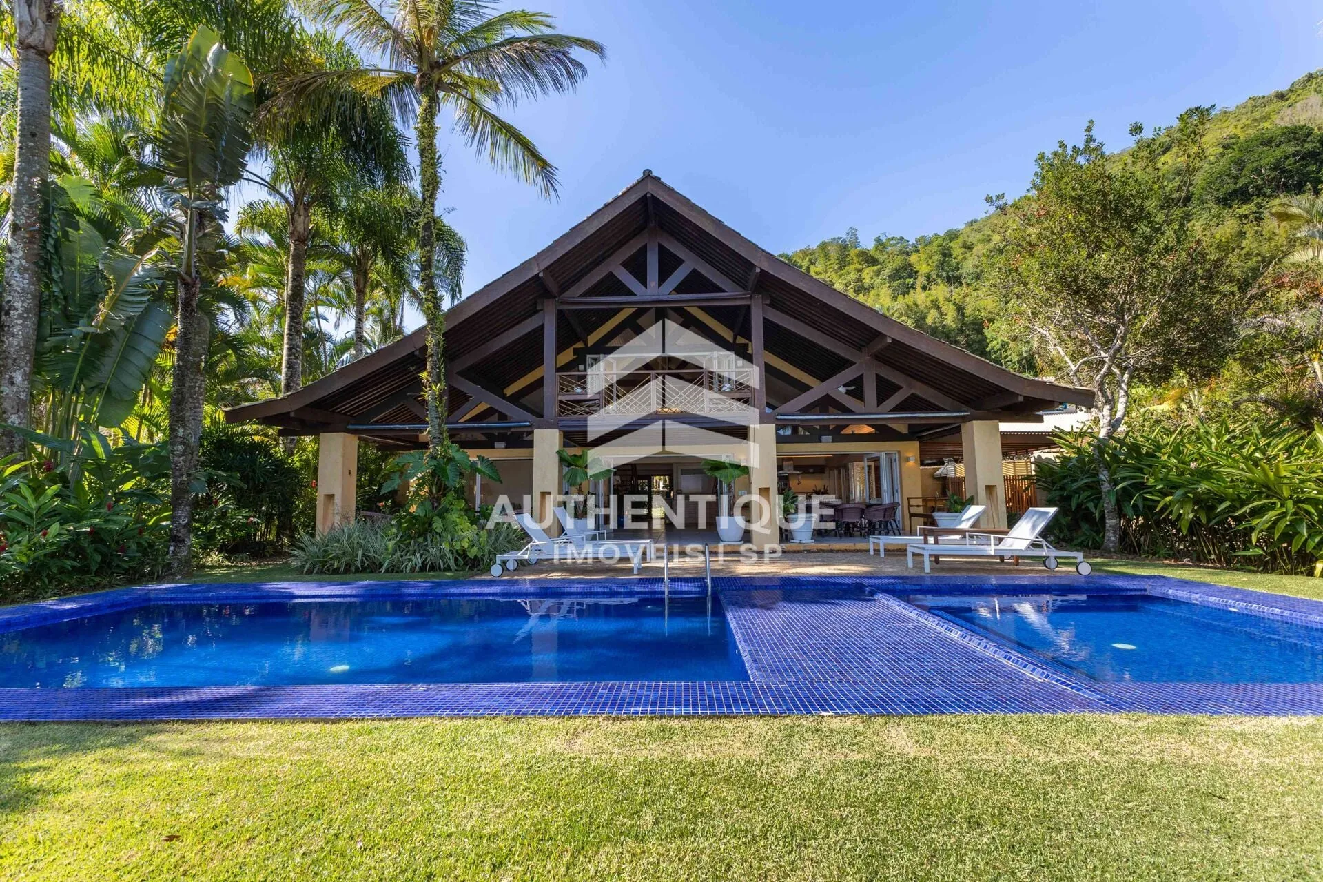 Imagem Condomínio Canto da Baleia São Sebastião - Casa em Condomínio em São Sebastião à venda!