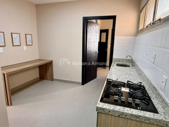 Imagem Excelente oportunidade no Cambuí! 
Apartamento com 100m² de área útil, totalmente reformado e pr...