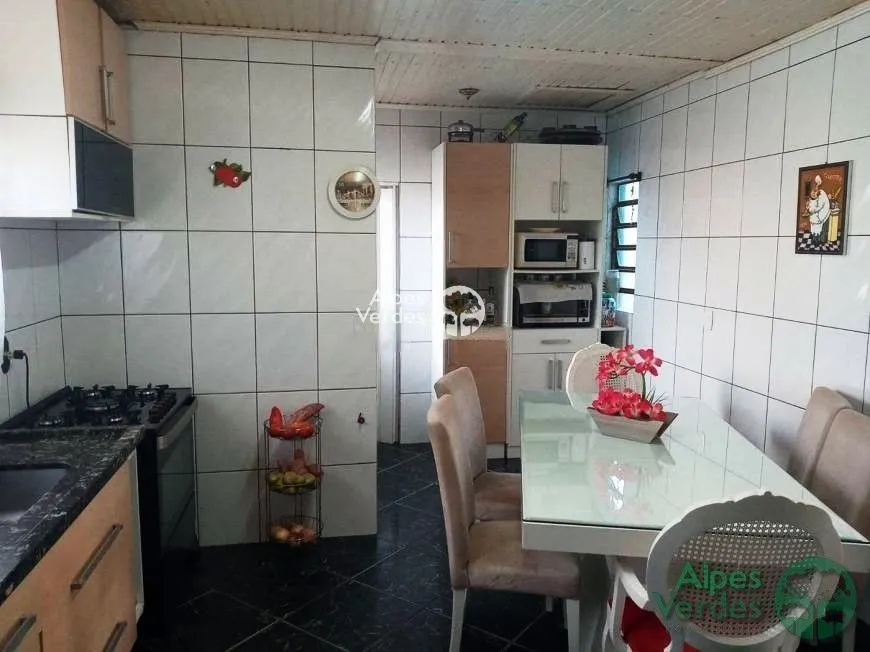 Imagem Vende-se Casa em Canela á 5 minutos da Catedral de Pedra