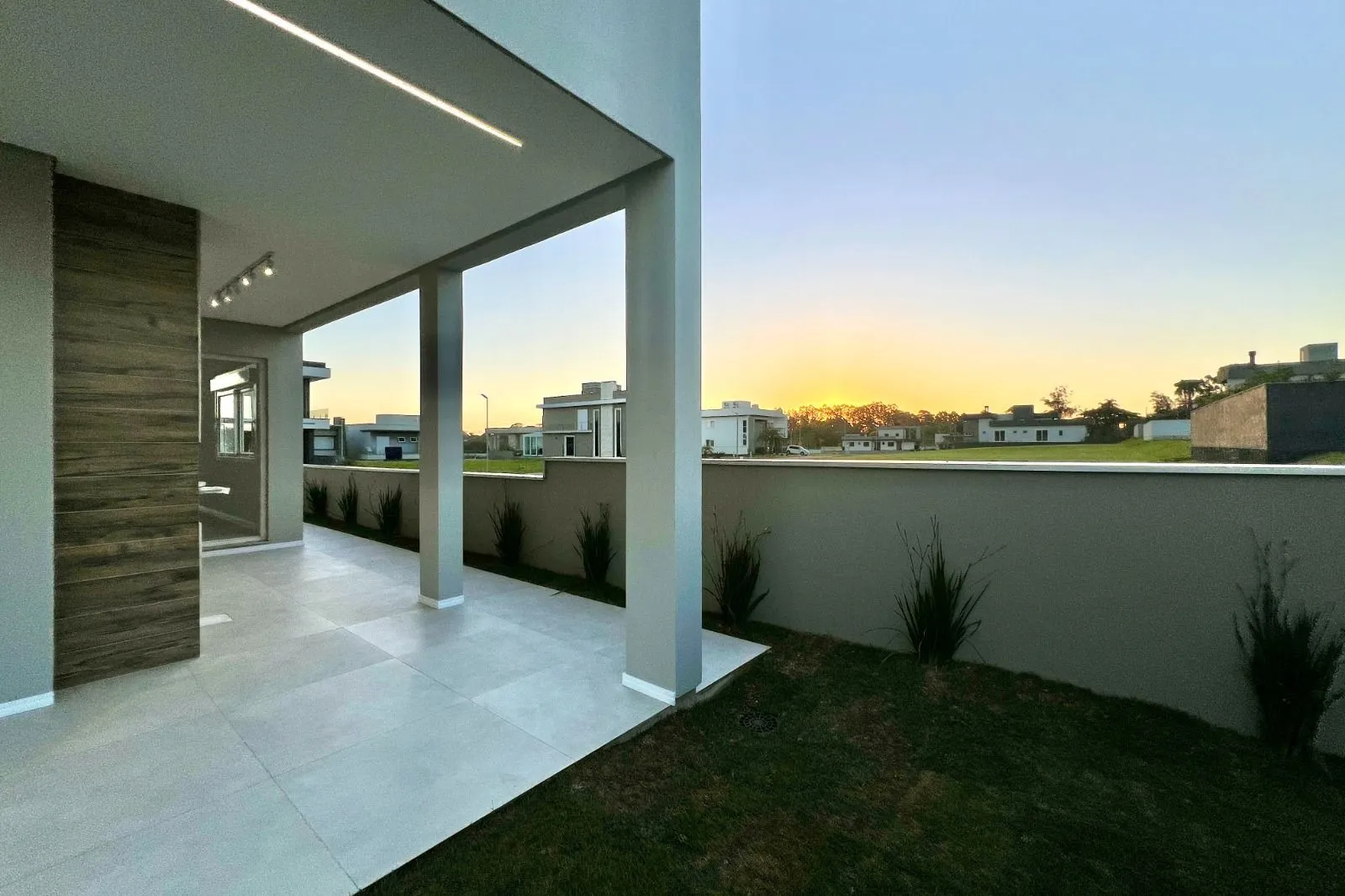 Imagem Casa no Condomínio Reservas do Lago em Nova Santa Rita