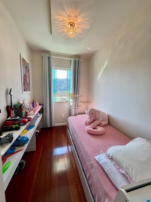 Imagem Casa para Venda em Teresópolis / RJ no bairro Pimenteiras