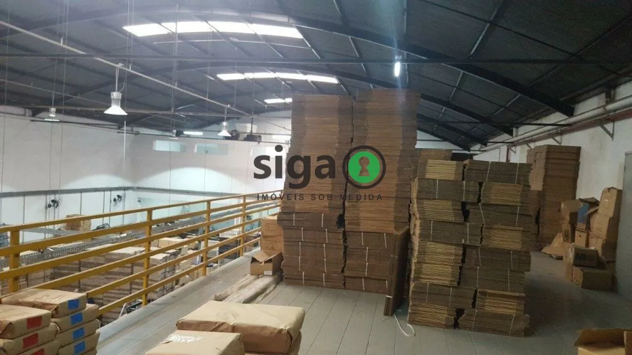 Imagem GALPÃO COMERCIAL 1.000 m² - 8 VAGAS - LOCALIZAÇÃO PRIVILEGIADA